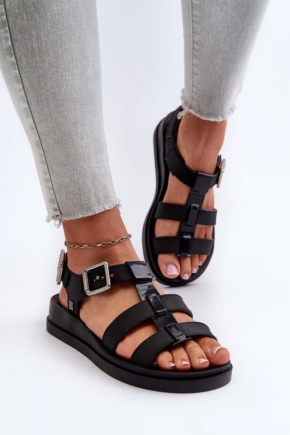 Sandals Step in style