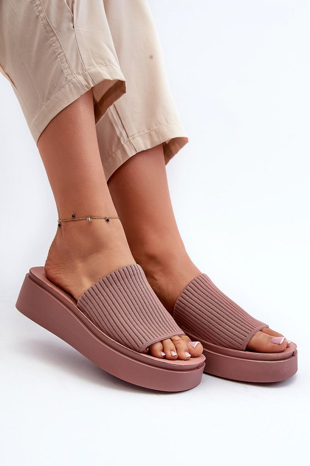 Flip-flops Step in style